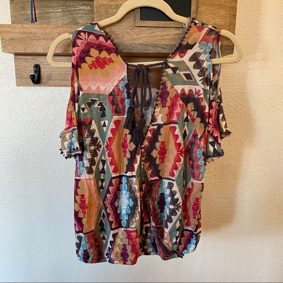 American Rag printed cutout top - Picture 4 of 8